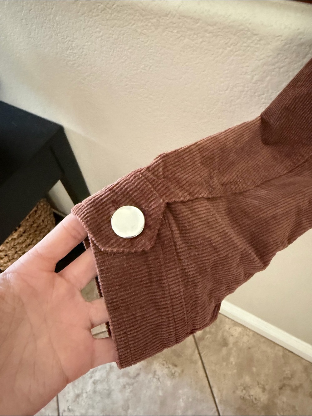 Lulu's Rust-Brown Cropped Corduroy Trucker Jacket - Picture 4 of 4